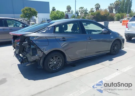 2017 Toyota Prius Prime Advanced/Plus/Premium из США, поврежденный, VIN JTDKARFP3H3046950